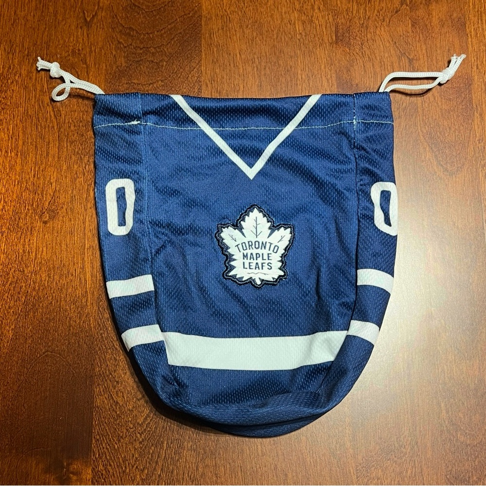 Toronto Maple Leafs Crown Royal Bag NEW in box!